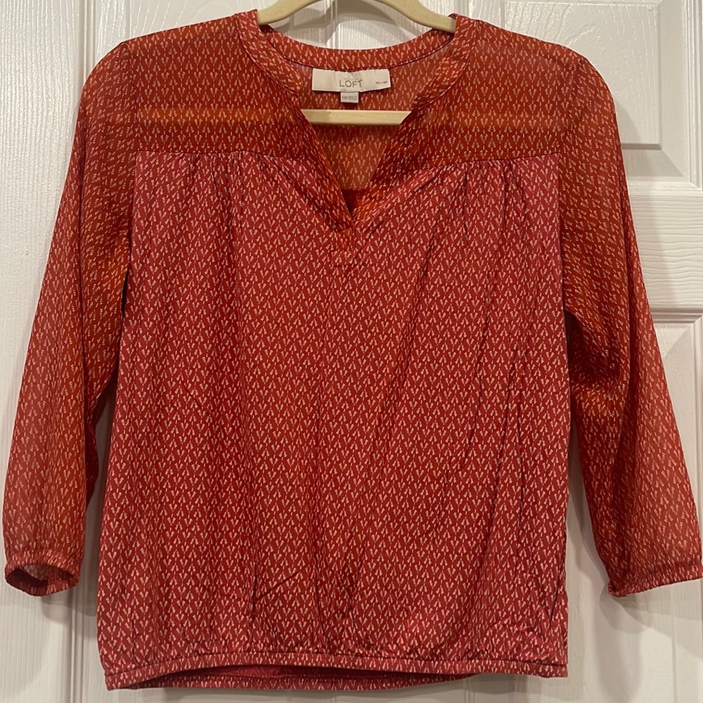 (NWOT) NEW LOFT 3/4 SLEEVES BLOUSE IN SIZE XXS PETITE